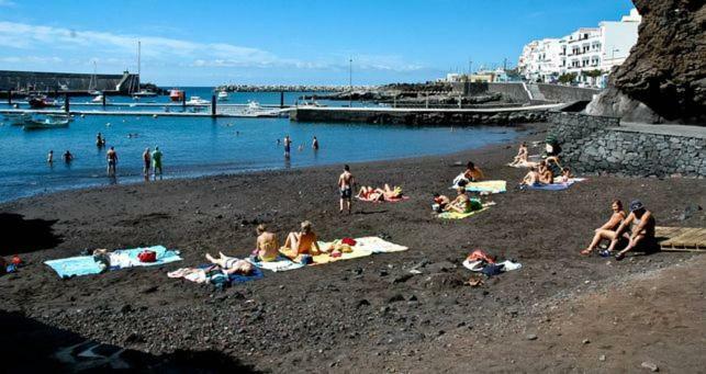 Apartamentos Deluxe El Hierro Ла Рестинга Екстериор снимка